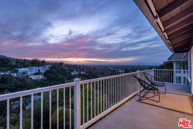 3819 Sunswept Drive, Studio City (los Angeles), CA 91604