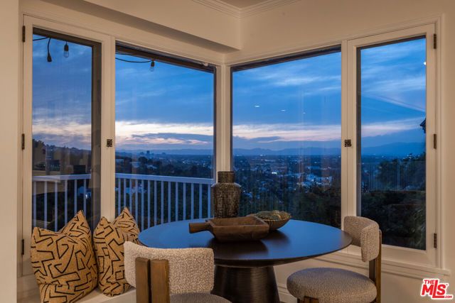 3819 Sunswept Drive, Studio City (los Angeles), CA 91604