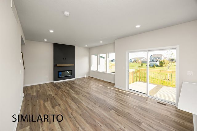 1513 Maple Street, Granger, IA 50109