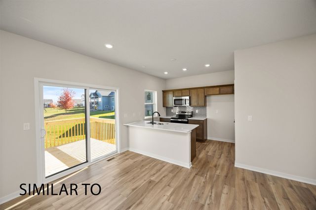 1513 Maple Street, Granger, IA 50109