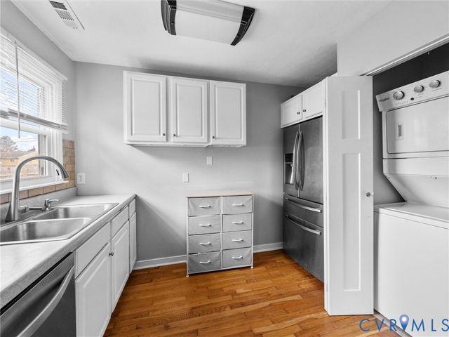 6000 Phelps St, Glen Allen, VA 23060