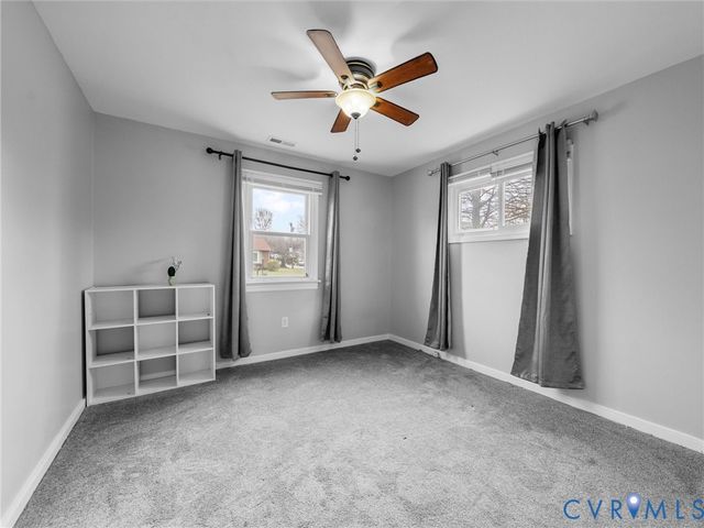 6000 Phelps St, Glen Allen, VA 23060