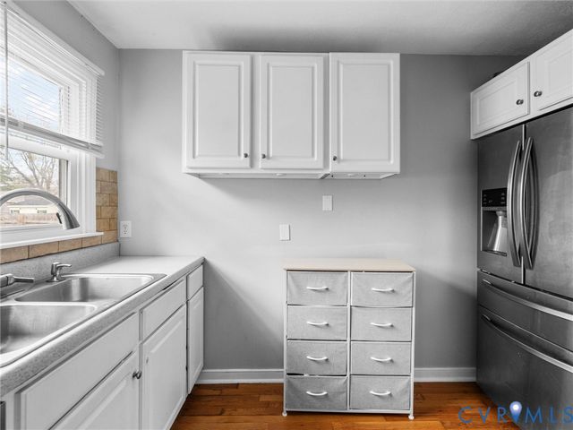 6000 Phelps St, Glen Allen, VA 23060