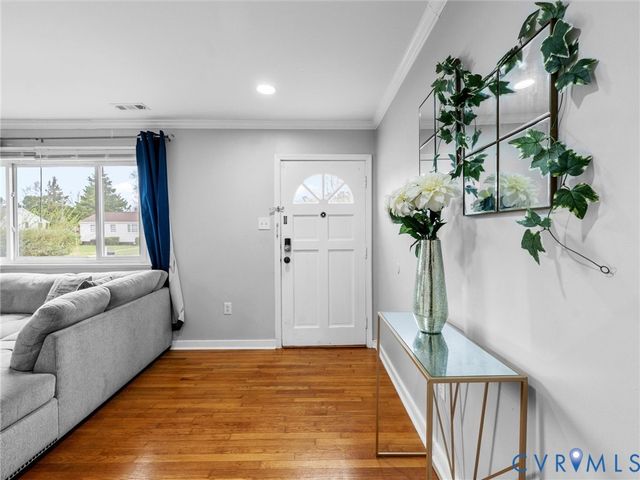 6000 Phelps St, Glen Allen, VA 23060