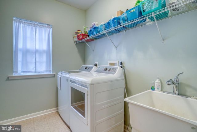 383 WILLOWWOOD DR, Smyrna, DE 19977