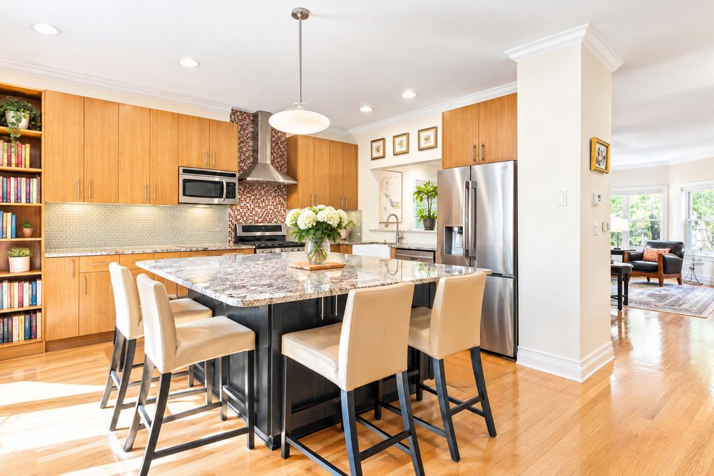 4530 S Woodlawn Avenue 305, Chicago, IL 60653 — photo 3