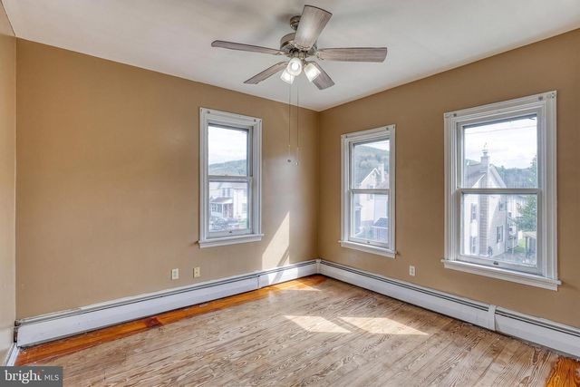 619 NORTH ST, Lykens, PA 17048