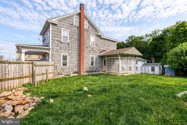 619 NORTH ST, Lykens, PA 17048