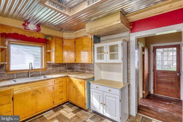 619 NORTH ST, Lykens, PA 17048