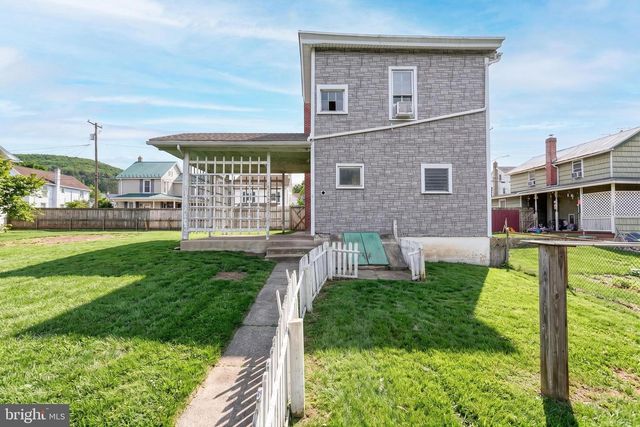 619 NORTH ST, Lykens, PA 17048