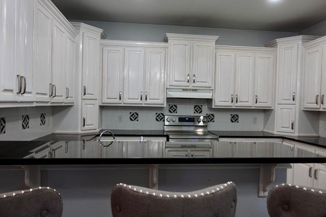 504 S Madison, Midland, TX 79701