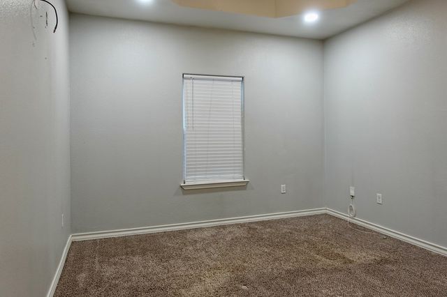 504 S Madison, Midland, TX 79701