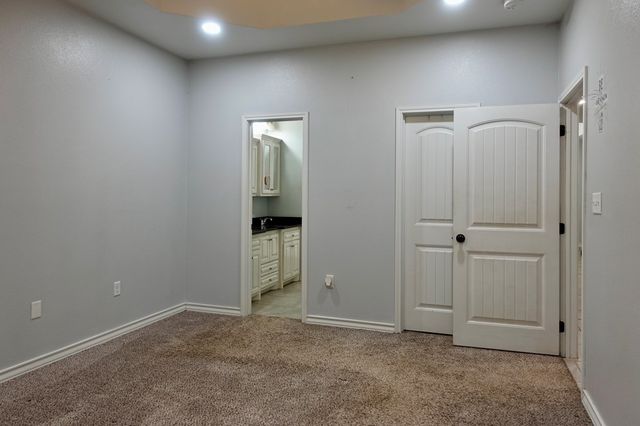 504 S Madison, Midland, TX 79701