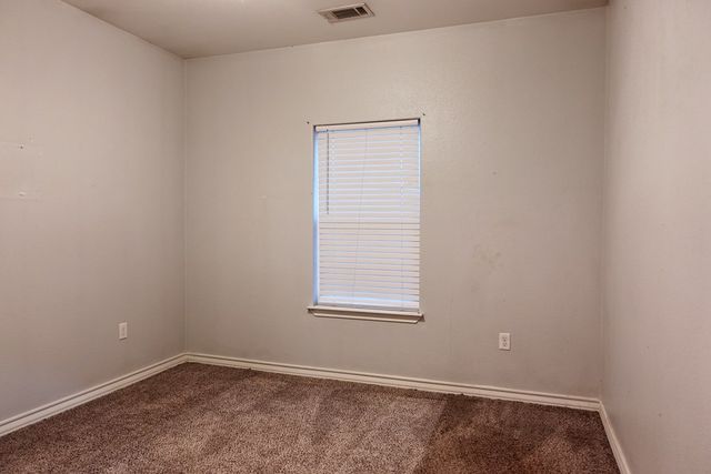 504 S Madison, Midland, TX 79701