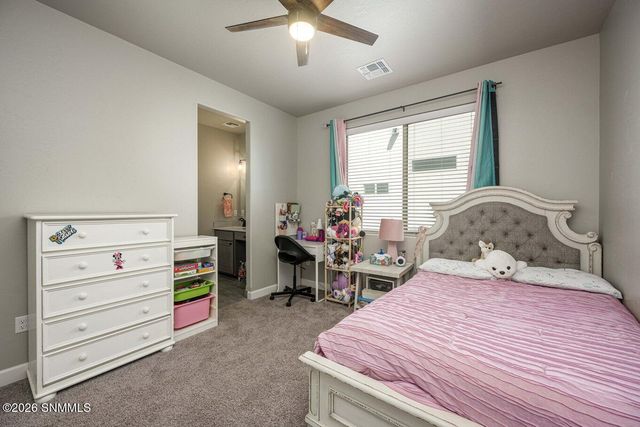 6516 Blackbird Road, Las Cruces, NM 88012