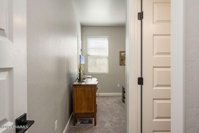 6516 Blackbird Road, Las Cruces, NM 88012