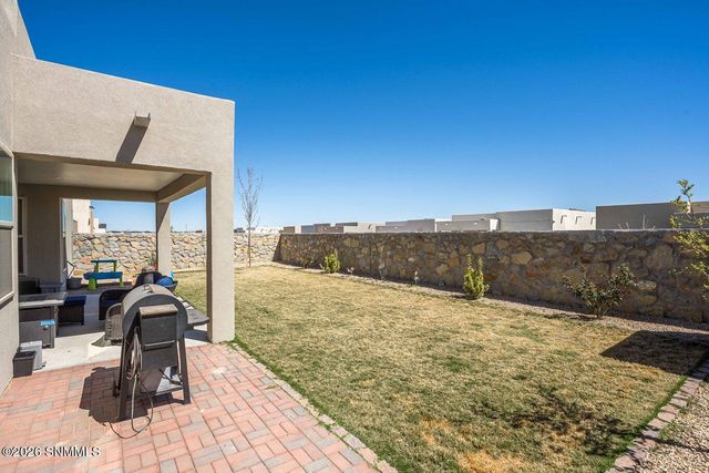 6516 Blackbird Road, Las Cruces, NM 88012