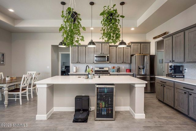 6516 Blackbird Road, Las Cruces, NM 88012