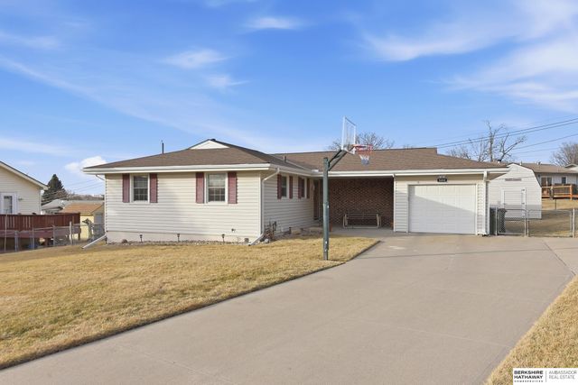 5208 Gertrude Street, Omaha, NE 68157
