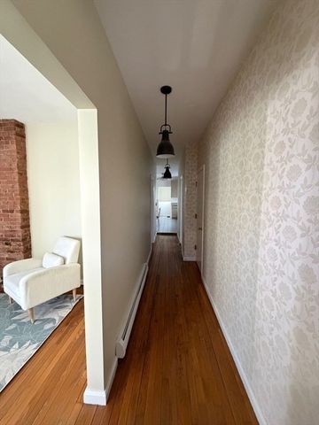 19 Wyatt St 19, Somerville, MA 02143