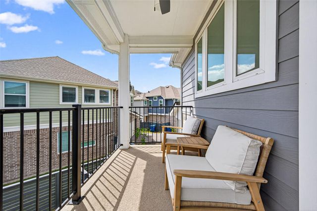 15174 Post Oak Falls Dr, Cypress, TX 77433