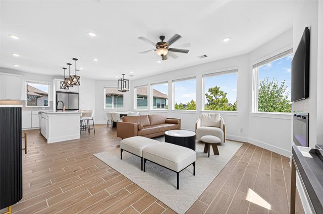 15174 Post Oak Falls Dr, Cypress, TX 77433