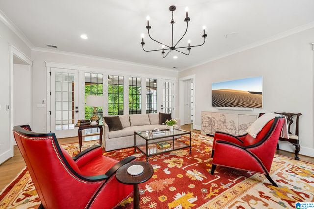 3 TROON, Birmingham, AL 35242
