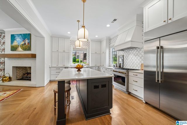 3 TROON, Birmingham, AL 35242