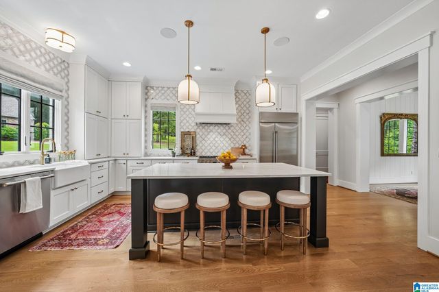 3 TROON, Birmingham, AL 35242