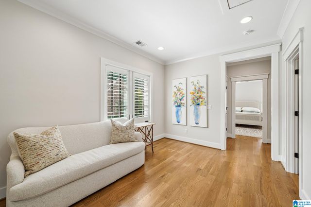 3 TROON, Birmingham, AL 35242