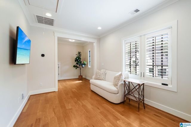 3 TROON, Birmingham, AL 35242