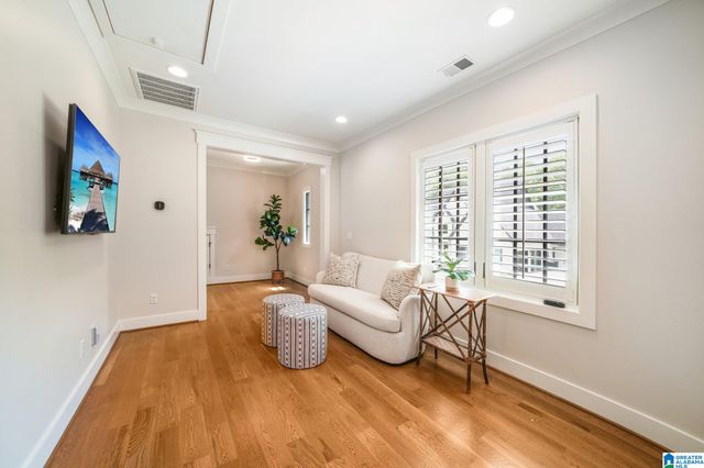 3 TROON, Birmingham, AL 35242