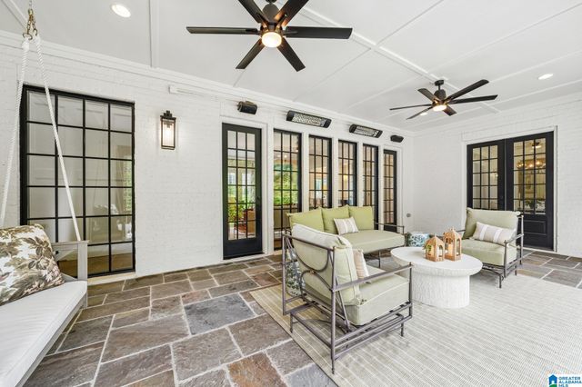 3 TROON, Birmingham, AL 35242