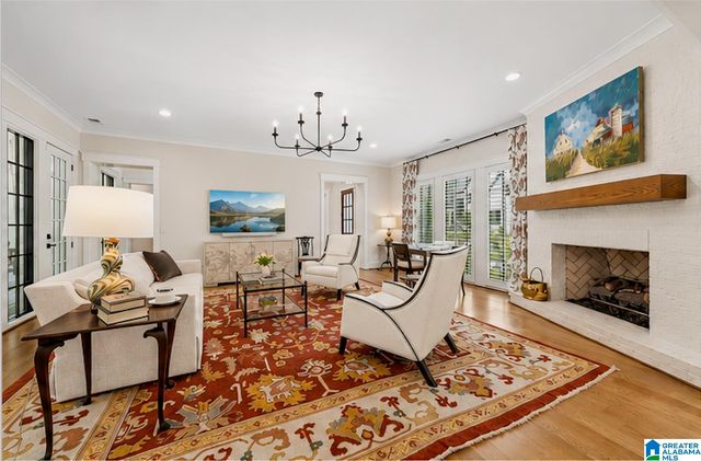 3 TROON, Birmingham, AL 35242