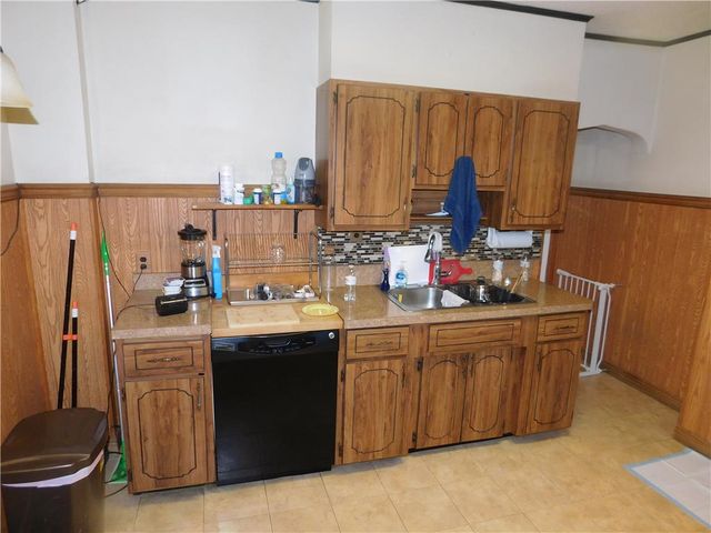 2415 Victor Street, Easton, PA 18042