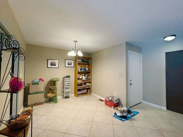 2830 Northampton Drive A1, Rolling Meadows, IL 60008