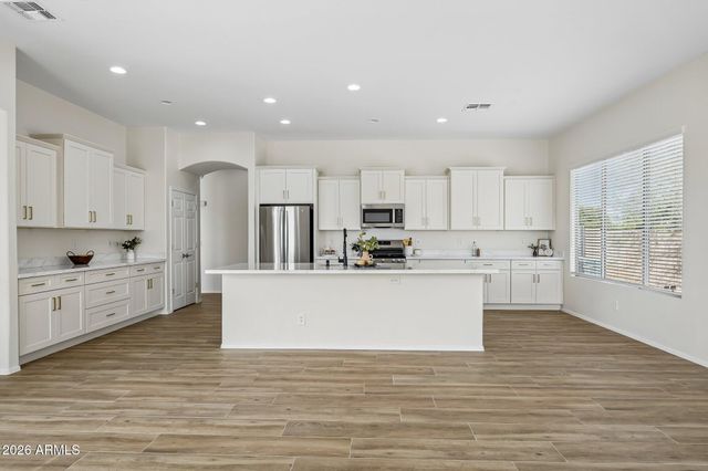3518 N MANSFIELD Drive, Litchfield Park, AZ 85340