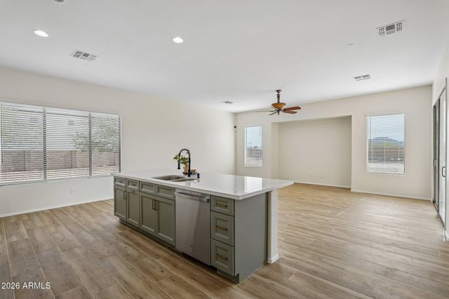 3518 N MANSFIELD Drive, Litchfield Park, AZ 85340