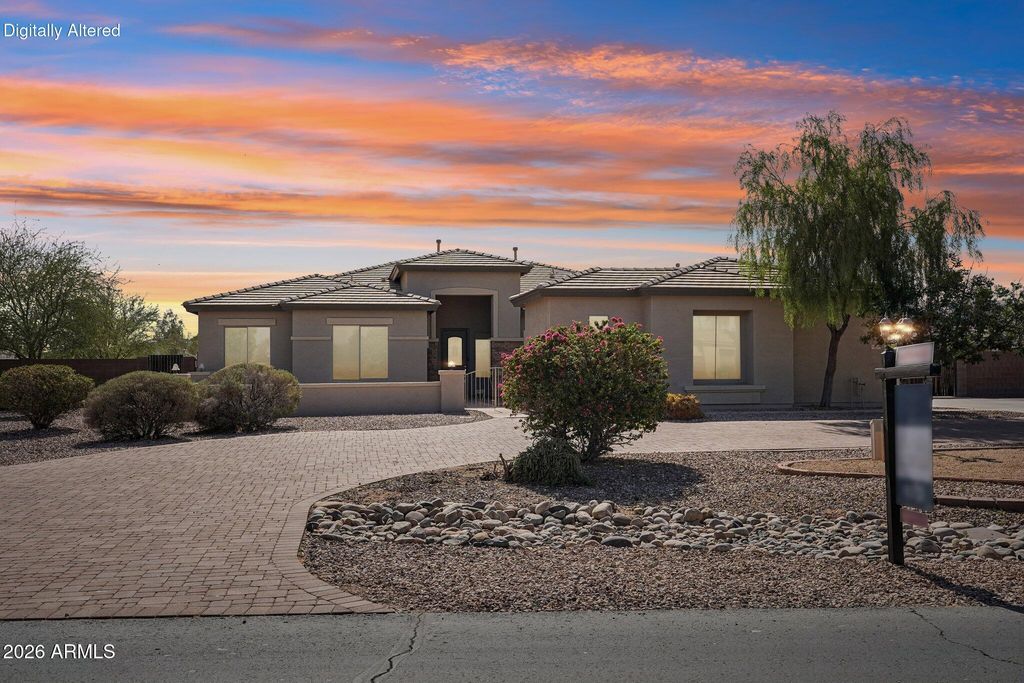 3518 N MANSFIELD Drive, Litchfield Park, AZ 85340