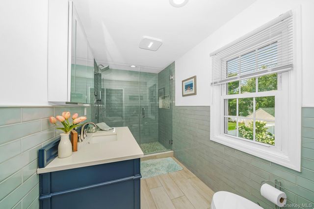 228 Van Cott Avenue, Farmingdale, NY 11735
