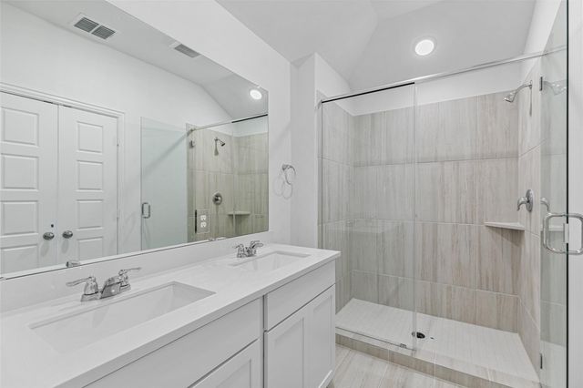 2238 Villa Clara Drive, Friendswood, TX 77546