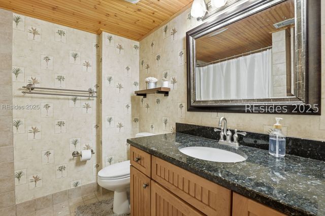 70 Paddle Boat Ln Apt 303D, Hilton Head Island, SC 29928