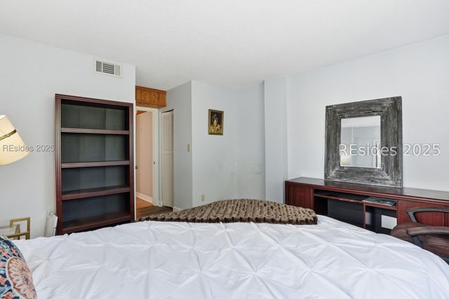 70 Paddle Boat Ln Apt 303D, Hilton Head Island, SC 29928