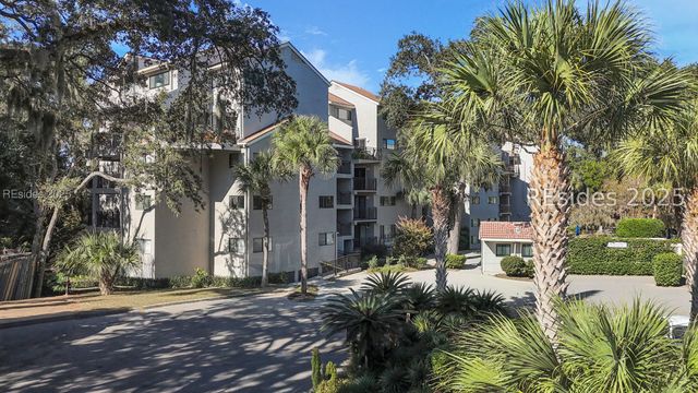 70 Paddle Boat Ln Apt 303D, Hilton Head Island, SC 29928