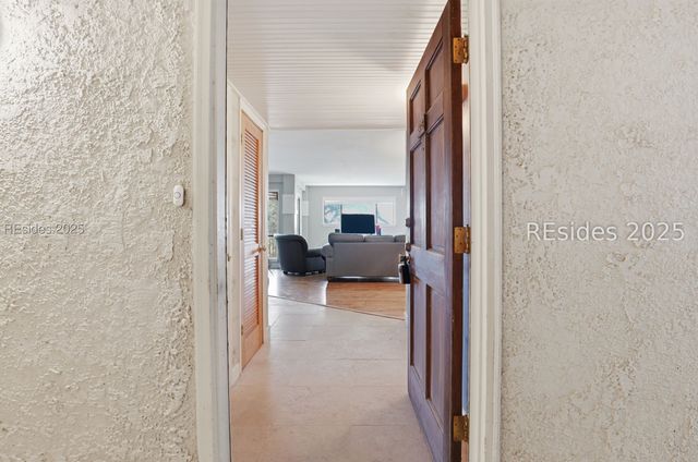 70 Paddle Boat Ln Apt 303D, Hilton Head Island, SC 29928