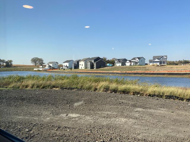 16651 S Manor Road, Eden Prairie, MN 55344