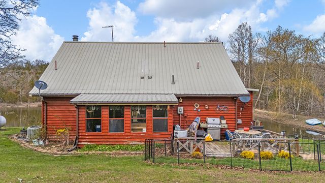 321 Coyote Trail, Gainesville, MO 65655