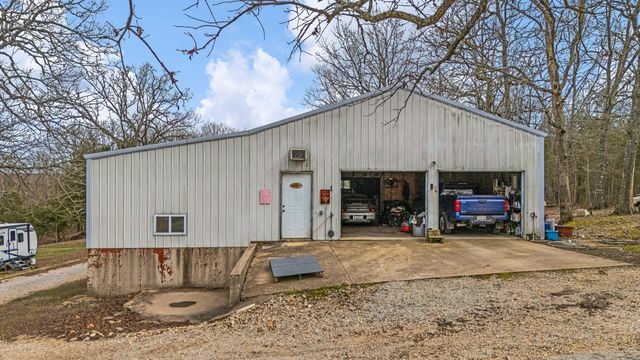 321 Coyote Trail, Gainesville, MO 65655