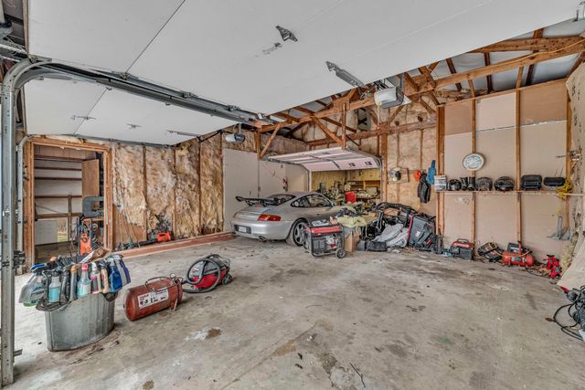 321 Coyote Trail, Gainesville, MO 65655