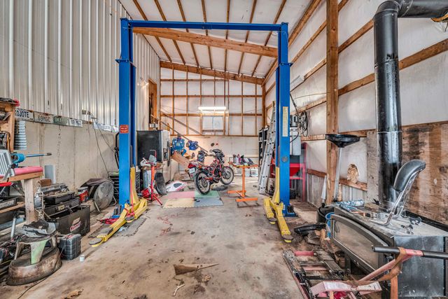 321 Coyote Trail, Gainesville, MO 65655